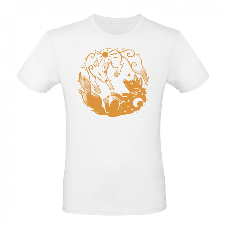 Sun and Moon Golden Wolves als T-Shirt